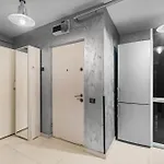 Stylish Monochrome 1br In Apartman