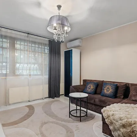Monochrome Escape 1br Ultra Lejlighed Bukarest