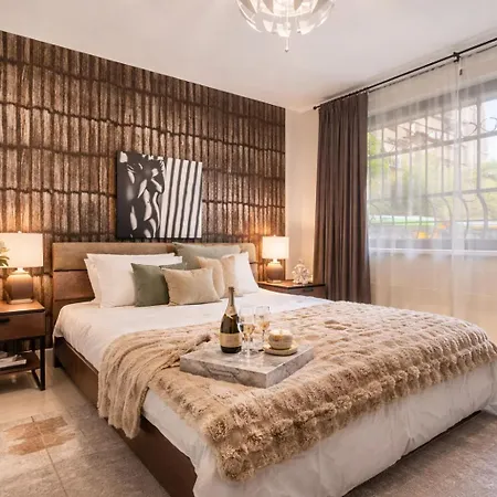 Monochrome 1br Near Cismigiu Park 公寓 布加勒斯特